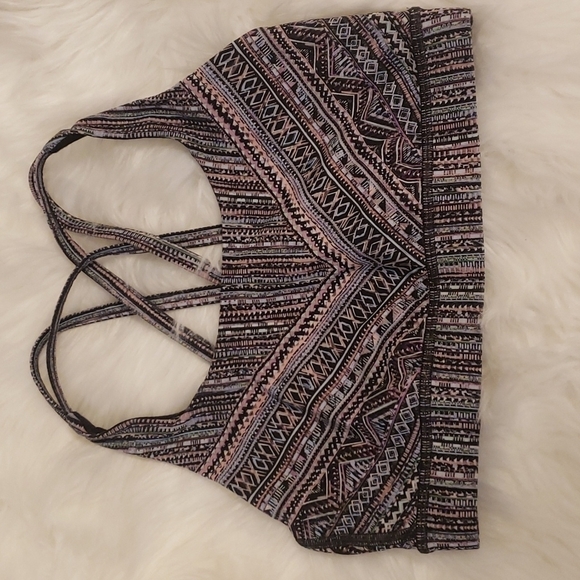 lululemon athletica Other - Lululemon Energy Bra Tribal Pace Size 6